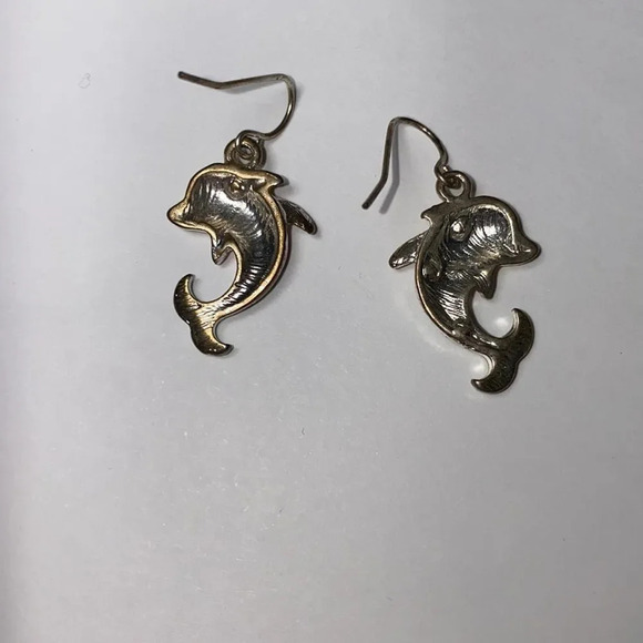 Dolphin earrings - Picture 3 of 4